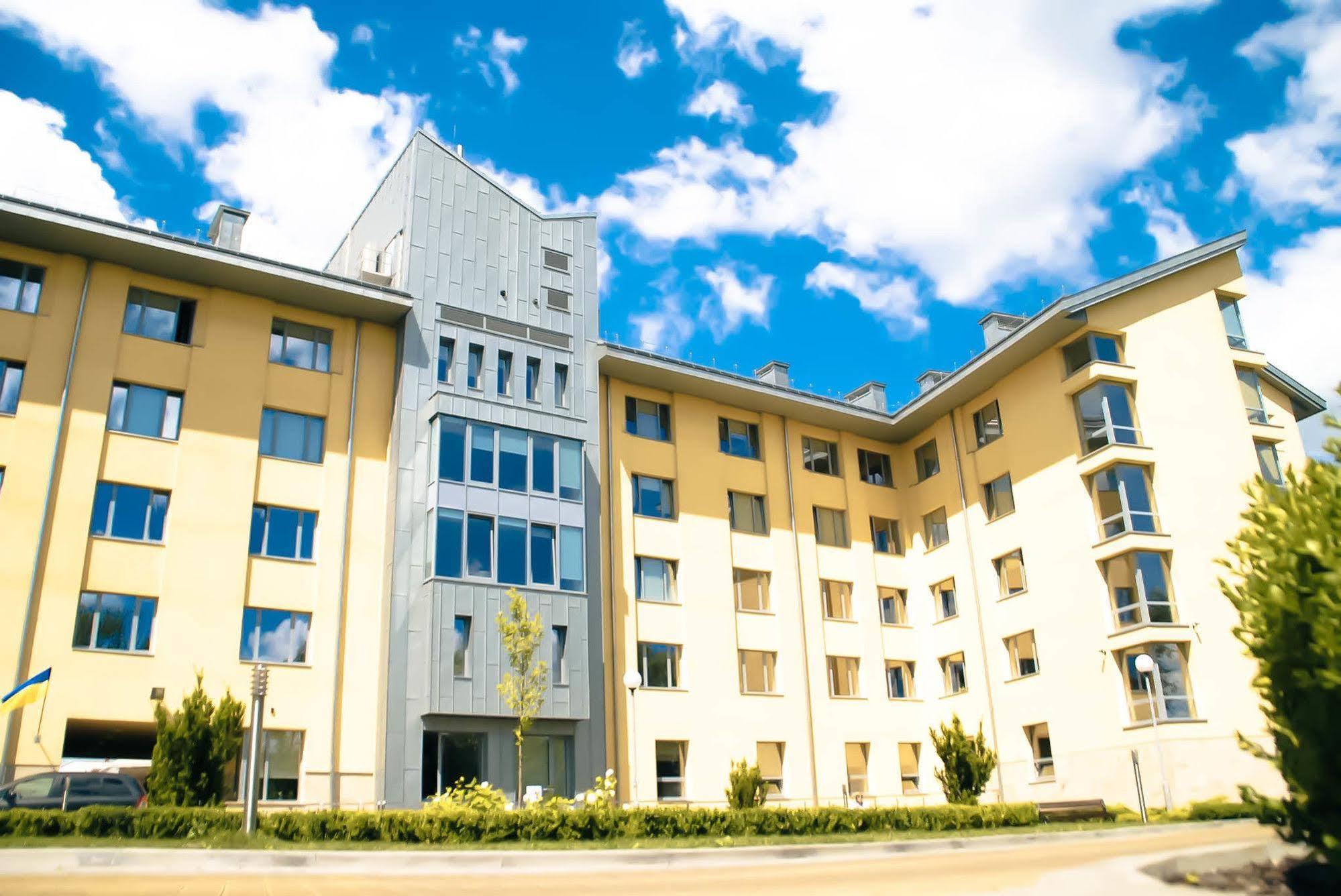 Ucu Inn - Кімнати Для Гостей Lemberg Exterior foto