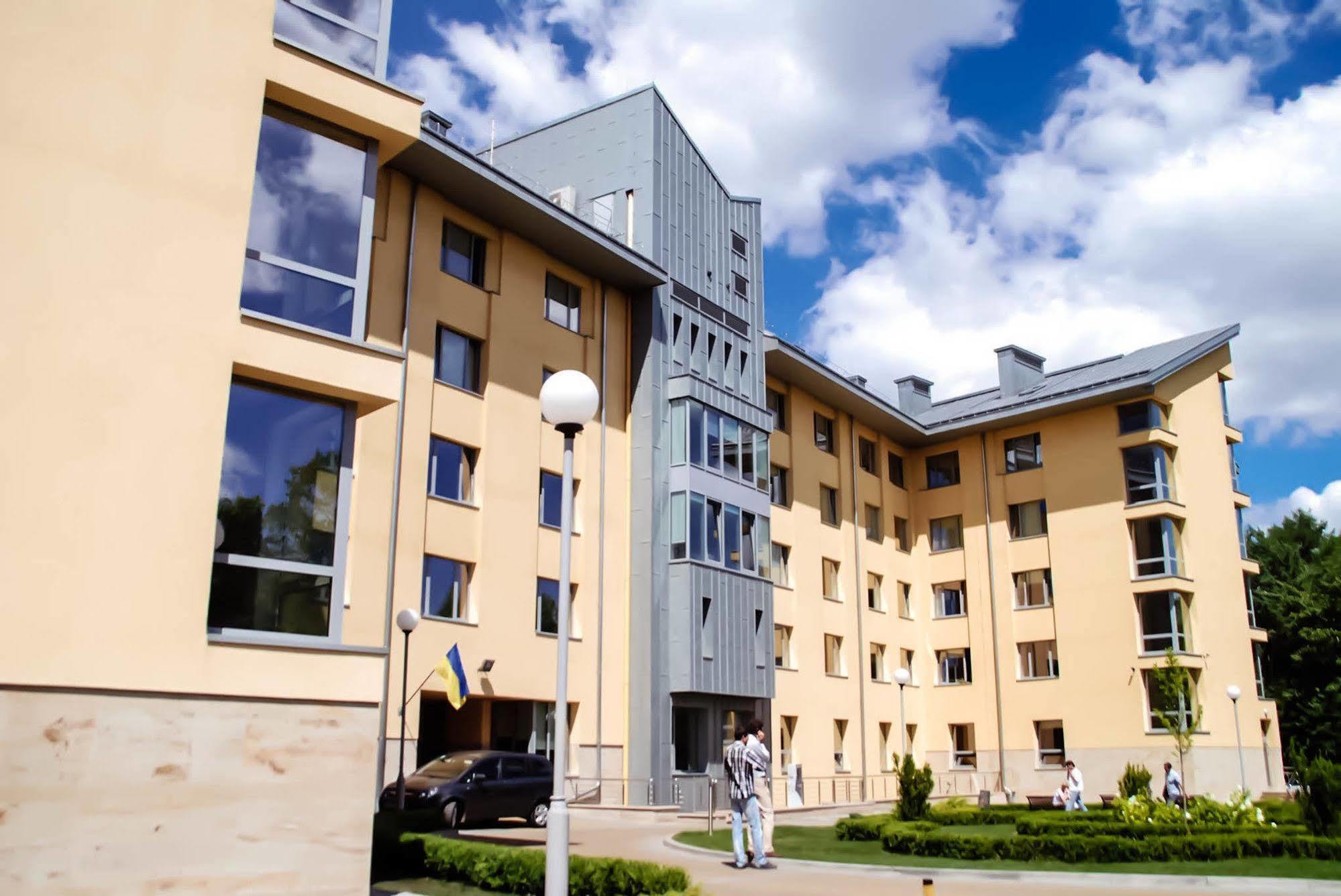 Ucu Inn - Кімнати Для Гостей Lemberg Exterior foto